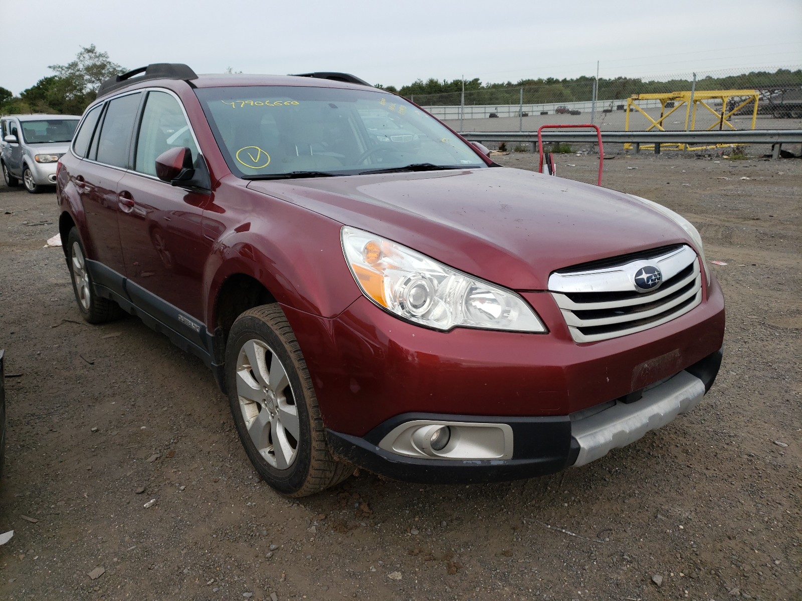 SUBARU OUTBACK 2. 2011 4s4brbkc8b3324795