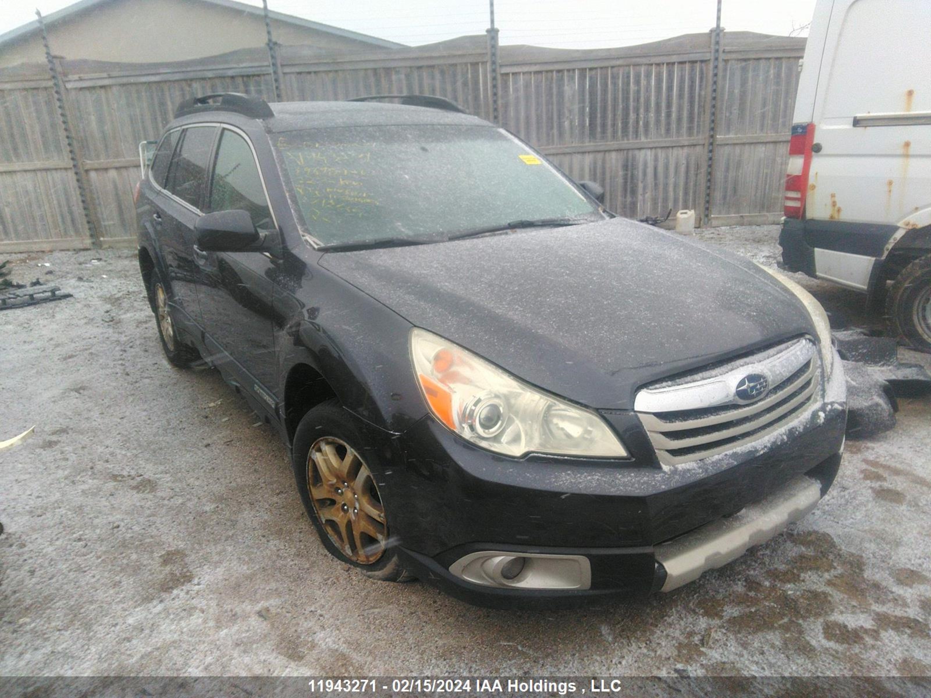 SUBARU OUTBACK 2011 4s4brblc8b3396904