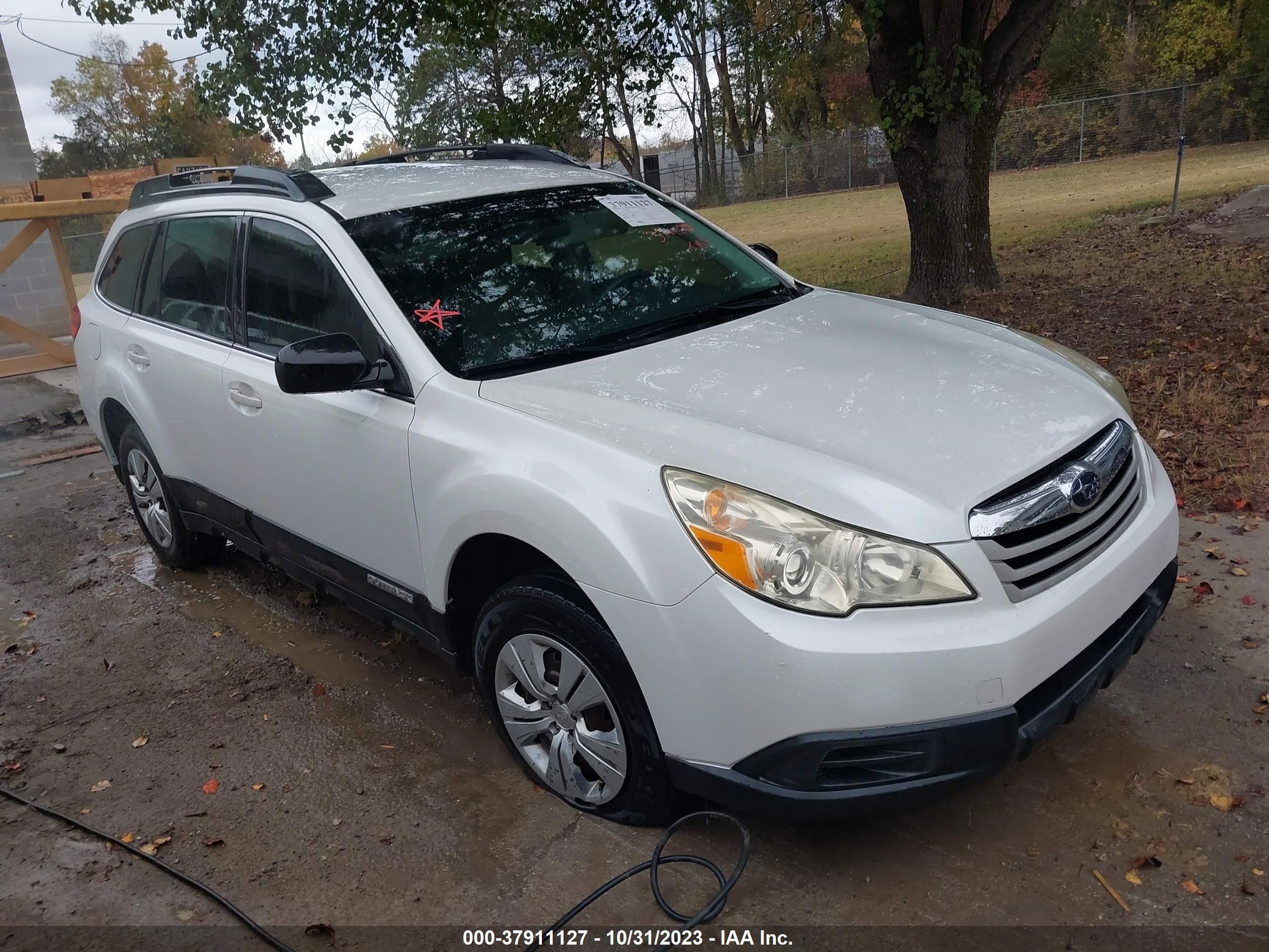 SUBARU OUTBACK 2011 4s4brcac3b3315915