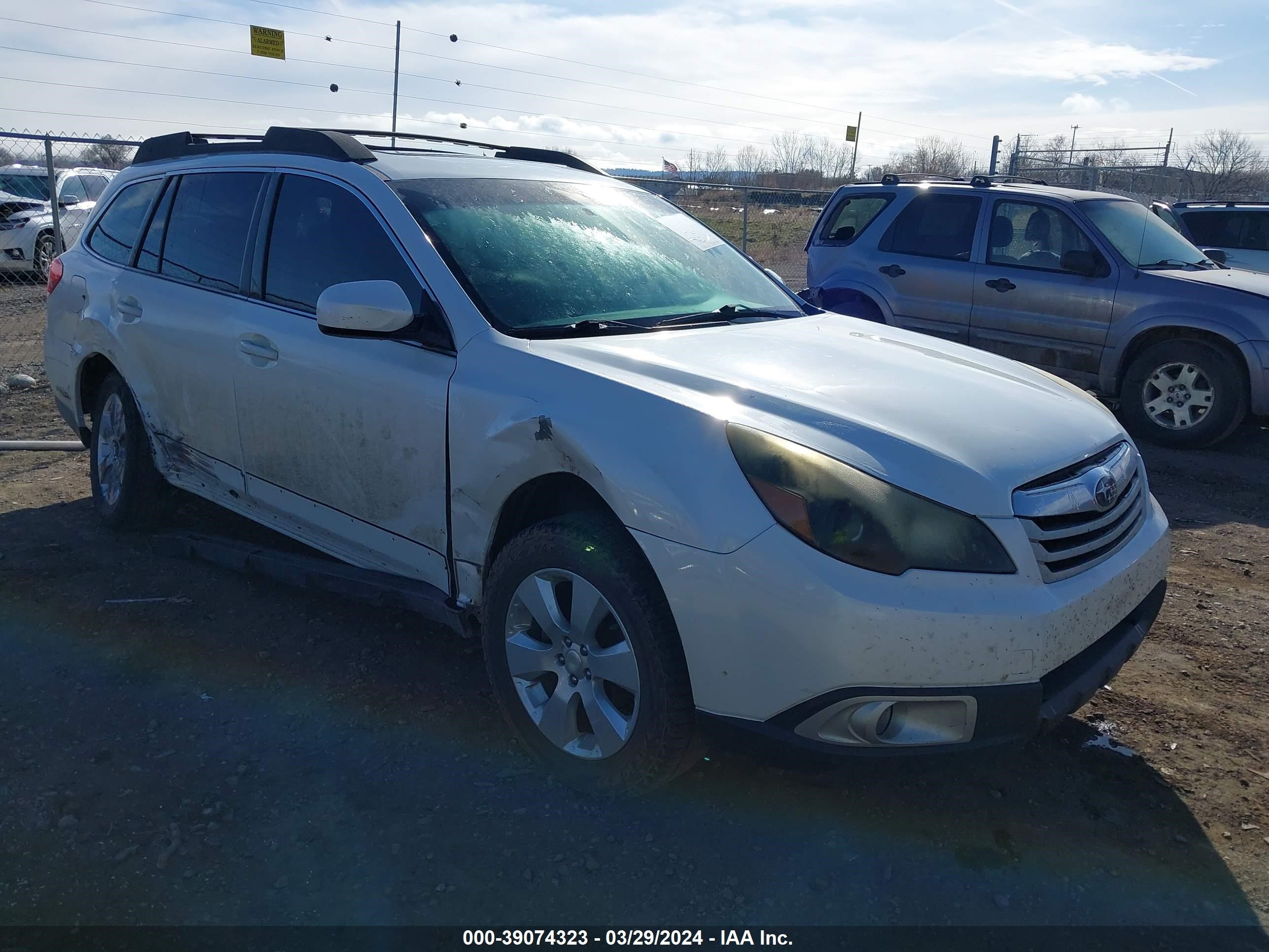 SUBARU OUTBACK 2011 4s4brcbc3b3328694