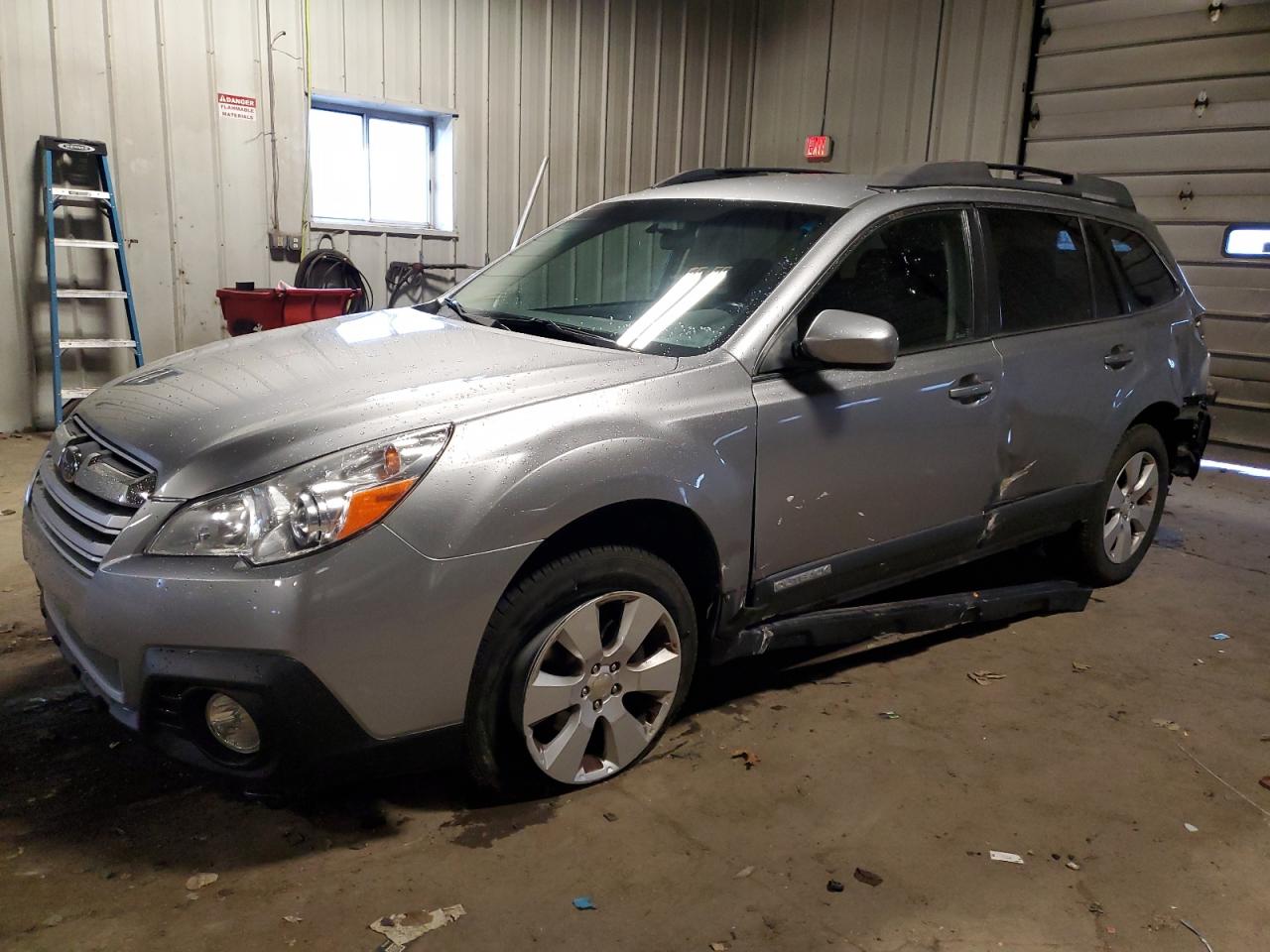 SUBARU OUTBACK 2011 4s4brccc6b3351529