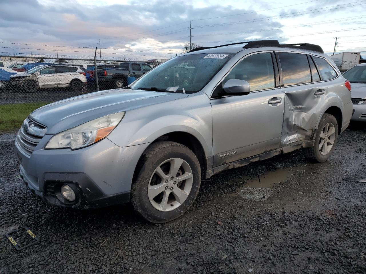 SUBARU OUTBACK 2013 4s4brccc7d3324830