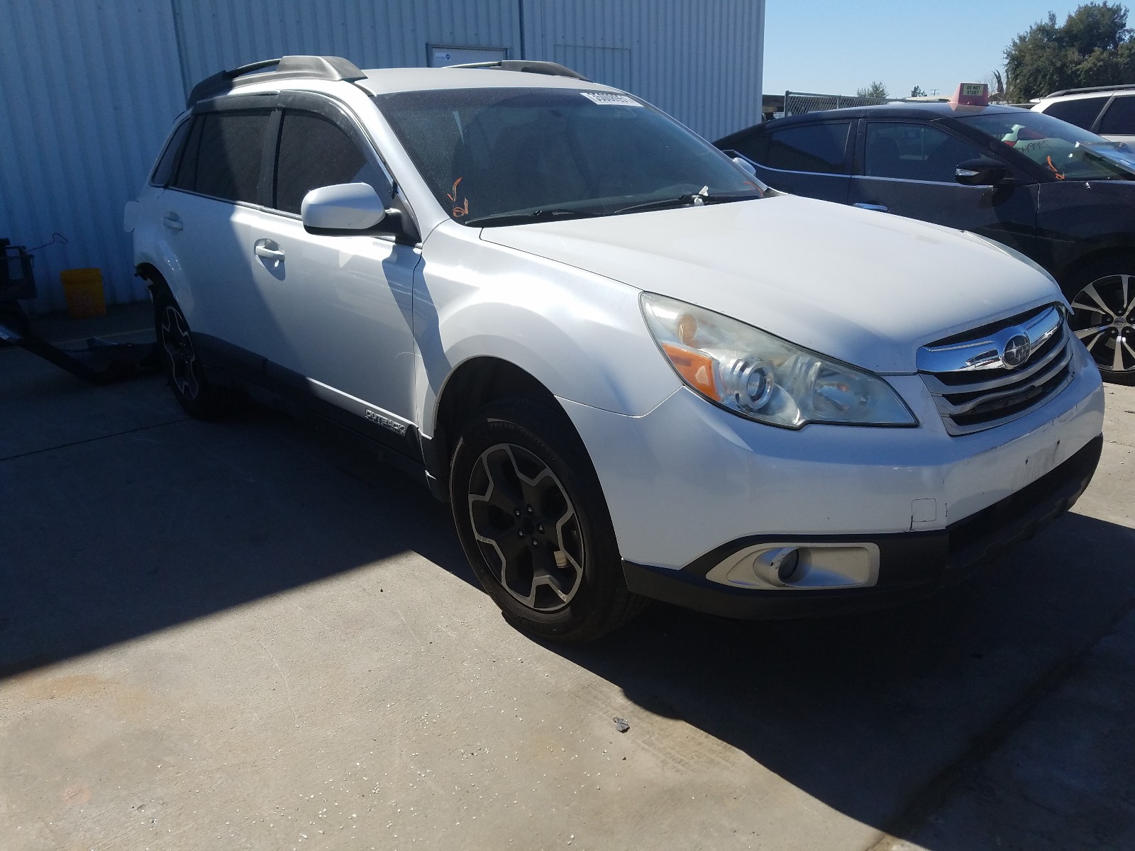 SUBARU OUTBACK 2. 2010 4s4brccc8a3341695