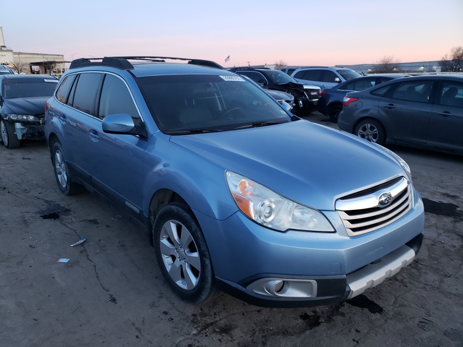 SUBARU OUTBACK 2. 2010 4s4brckc8a3378439