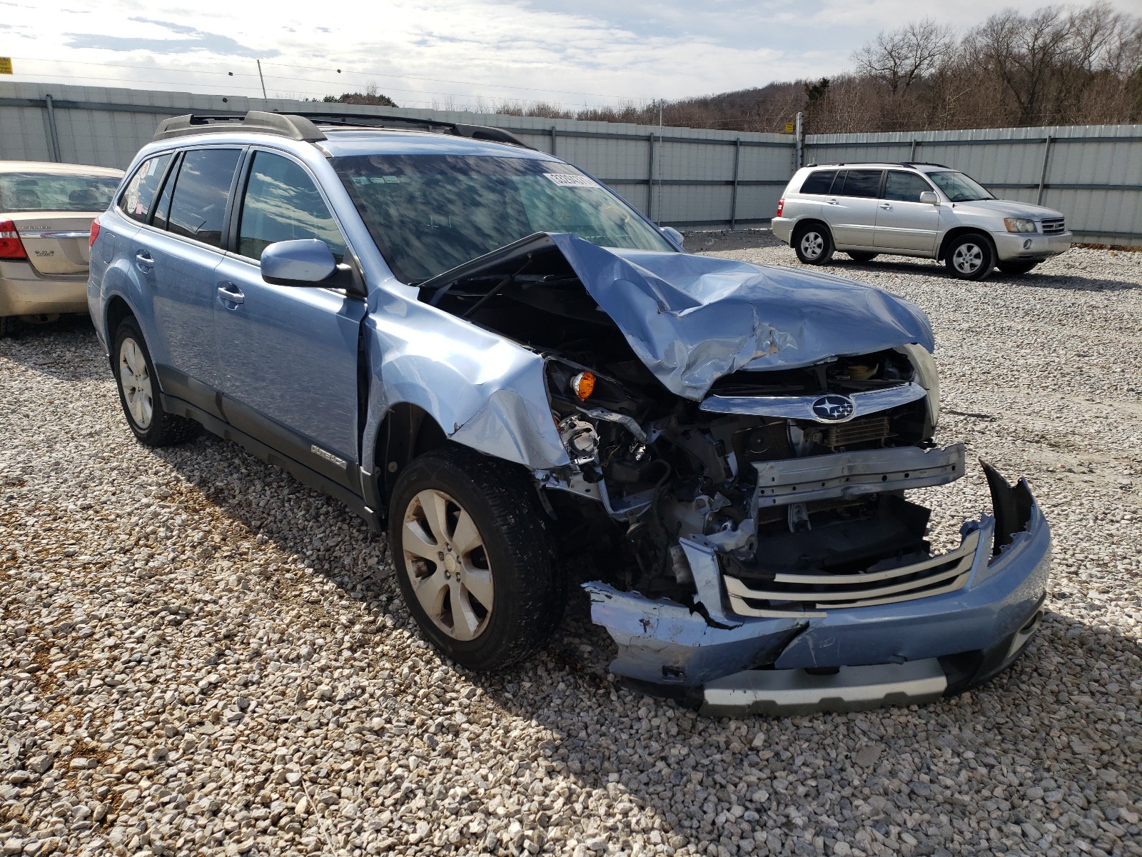 SUBARU OUTBACK 2010 4s4brckc9a3343327