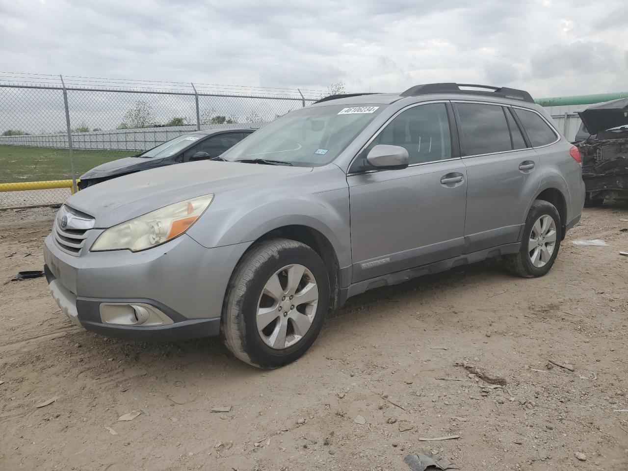 SUBARU OUTBACK 2011 4s4brclc7b3349806