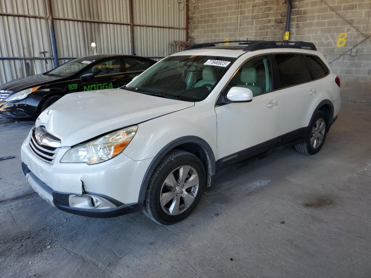 SUBARU OUTBACK 2011 4s4brdlc4b2317942