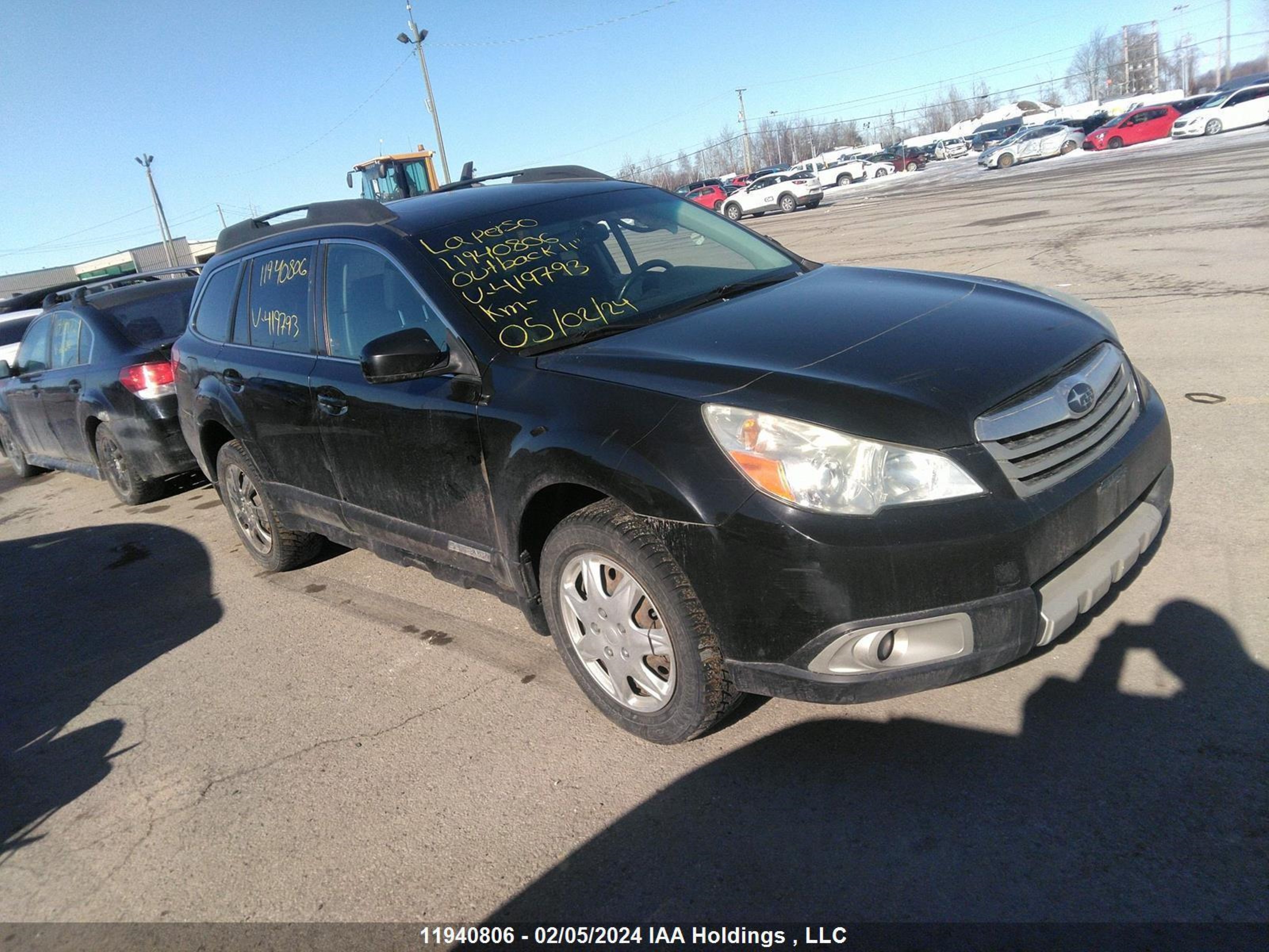 SUBARU OUTBACK 2011 4s4brggc0b3419793