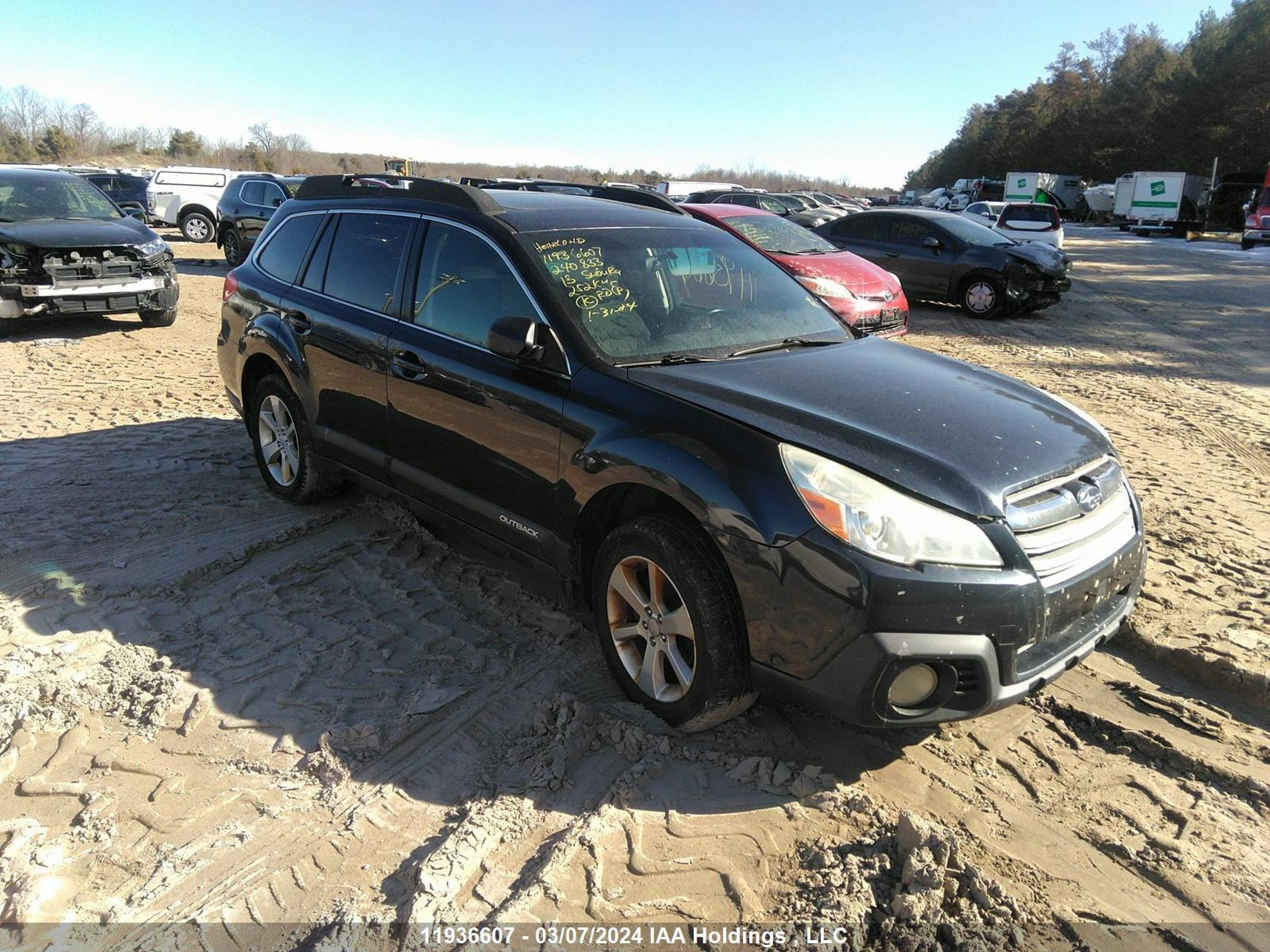 SUBARU OUTBACK 2013 4s4brggc2d1240833