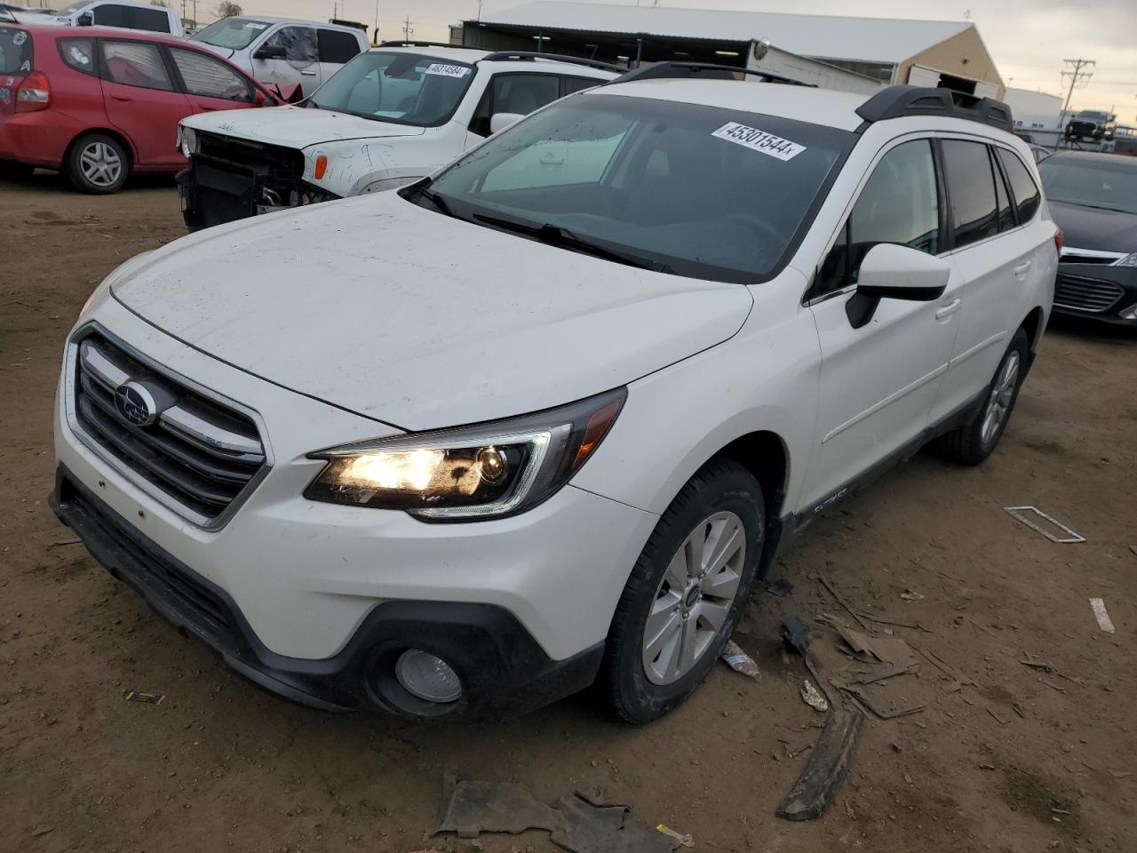 SUBARU OUTBACK 2018 4s4bsacc5j3307058