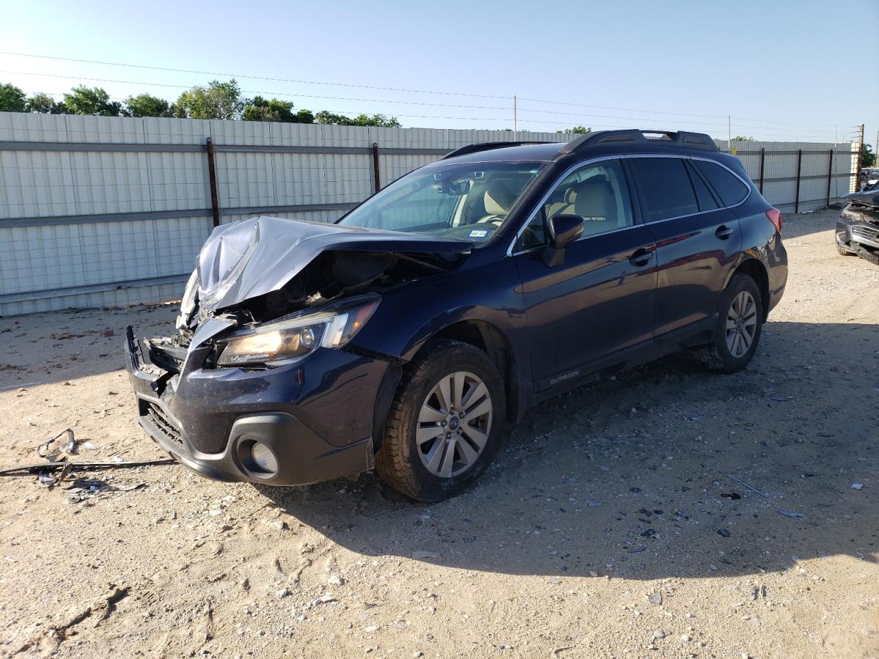 SUBARU OUTBACK 2018 4s4bsafc3j3212963