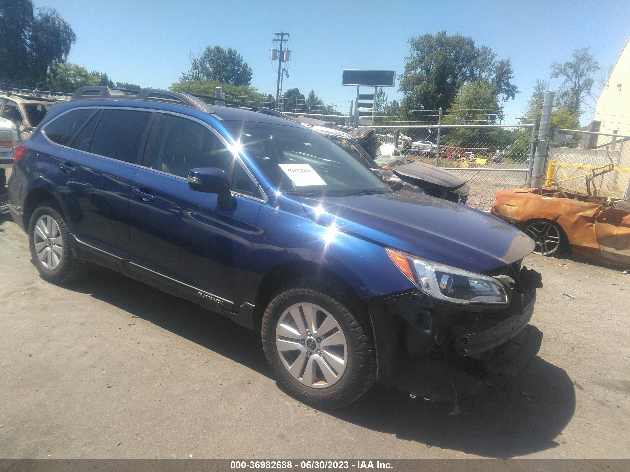 SUBARU OUTBACK 2015 4s4bsafc8f3359822