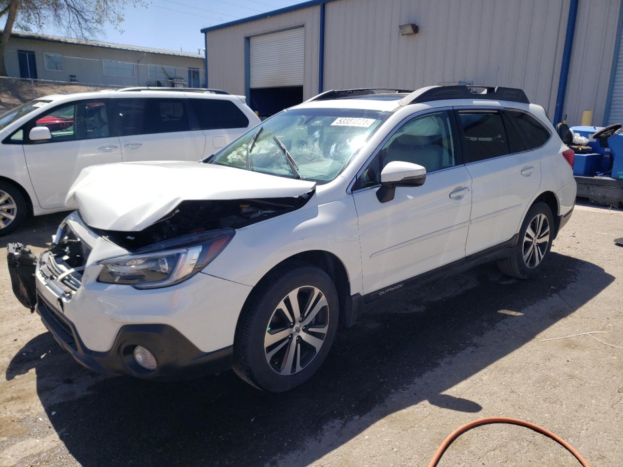 SUBARU OUTBACK 2018 4s4bsanc8j3347910