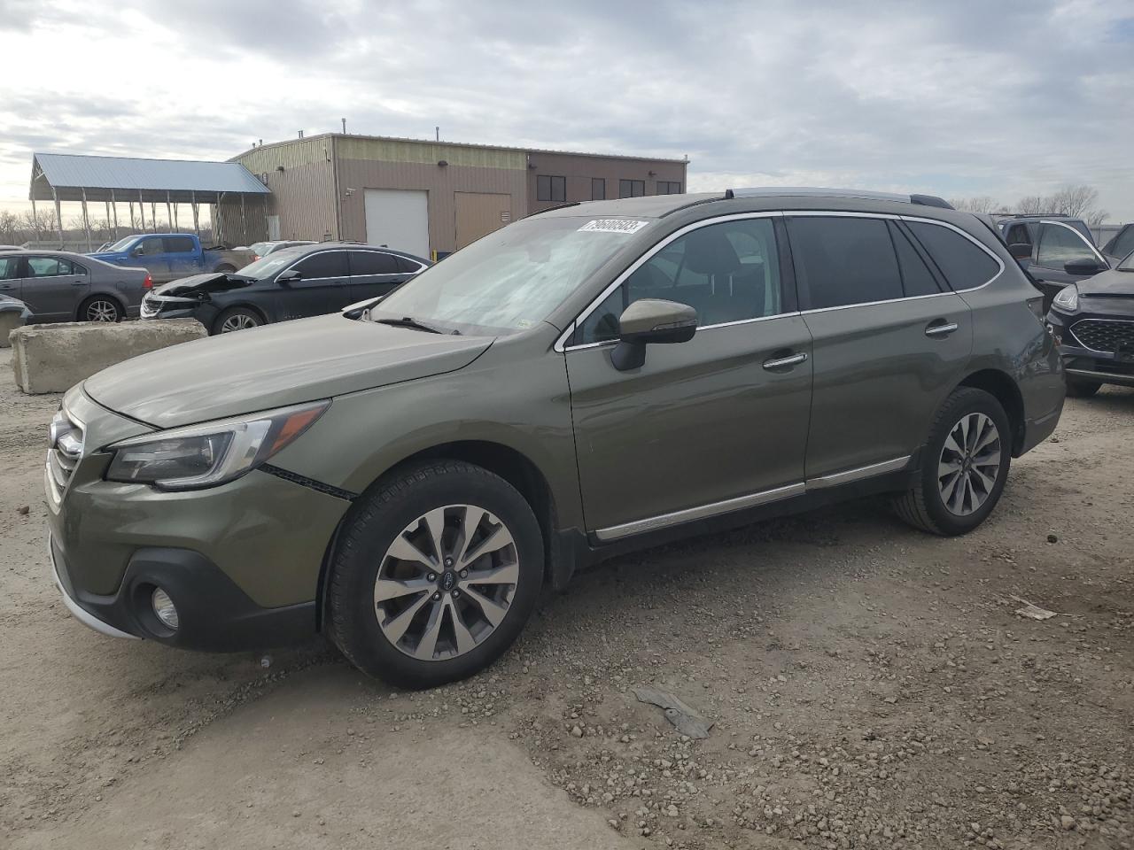 SUBARU OUTBACK 2019 4s4bsatc3k3303544