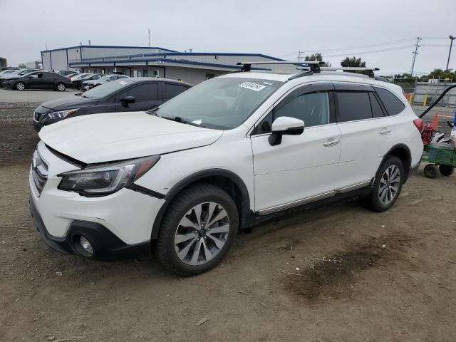 SUBARU OUTBACK 2018 4s4bsatc4j3202382