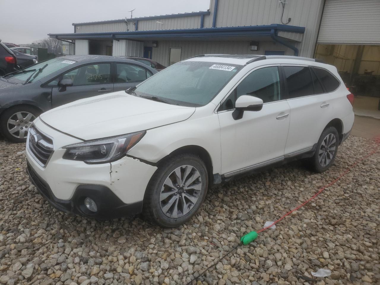 SUBARU OUTBACK 2018 4s4bsatc5j3228005