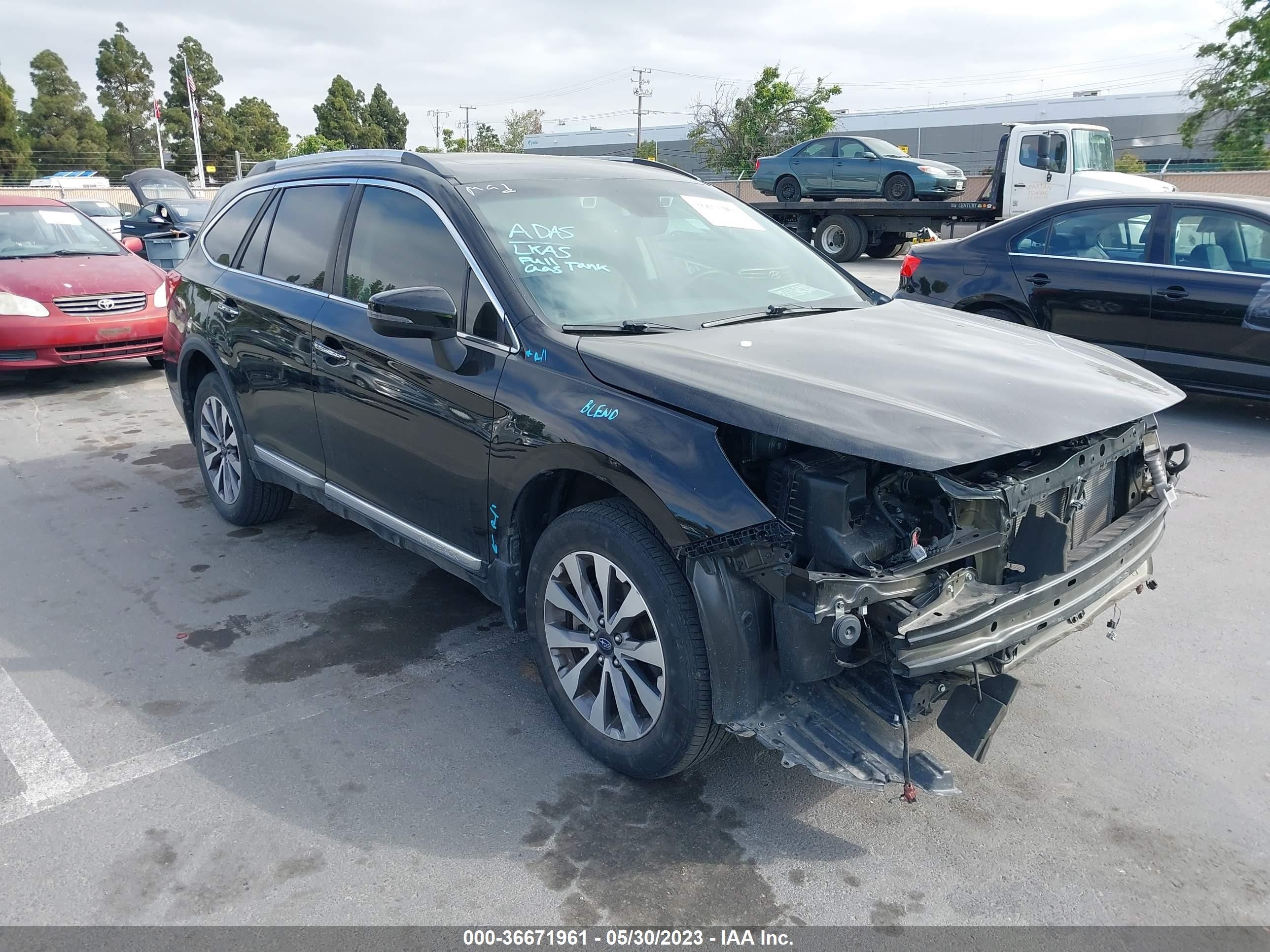 SUBARU OUTBACK 2019 4s4bsatc6k3205186