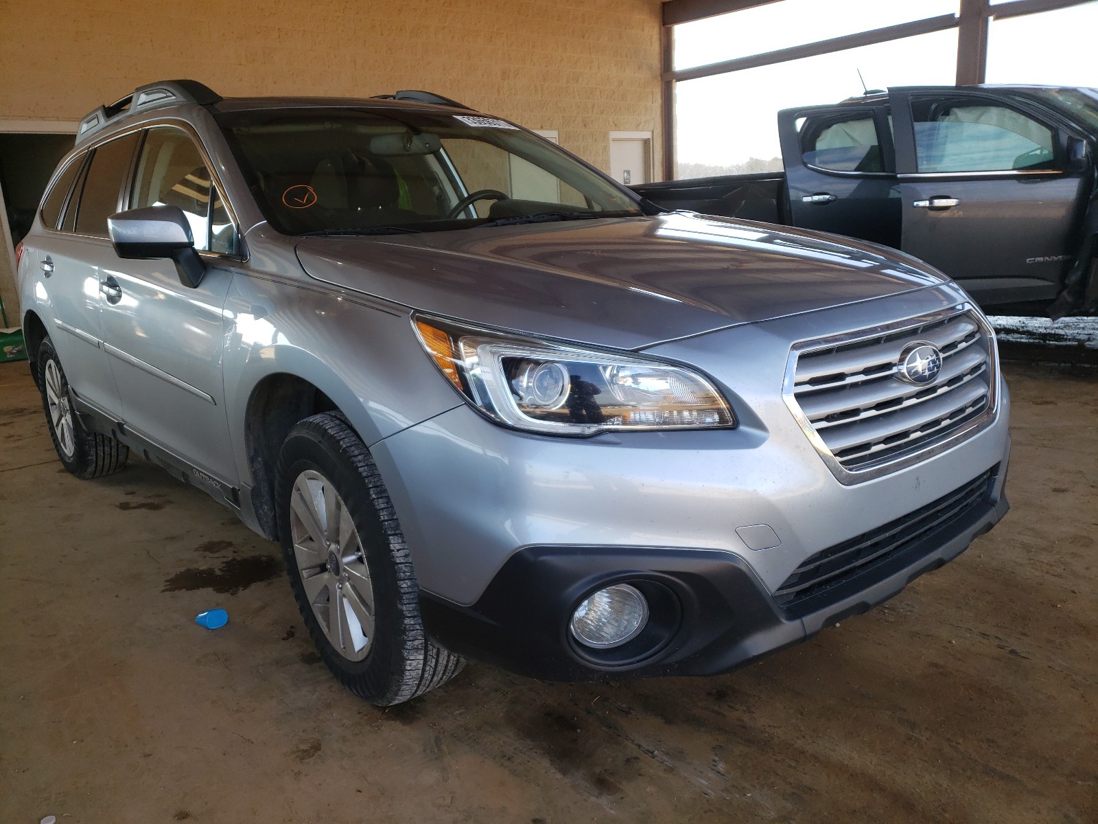 SUBARU OUTBACK 2. 2016 4s4bsbec9g3204236