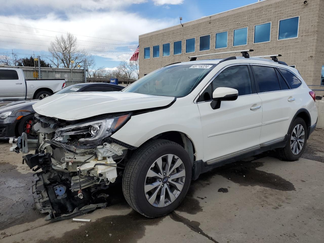 SUBARU OUTBACK 2018 4s4bsetc8j3228426