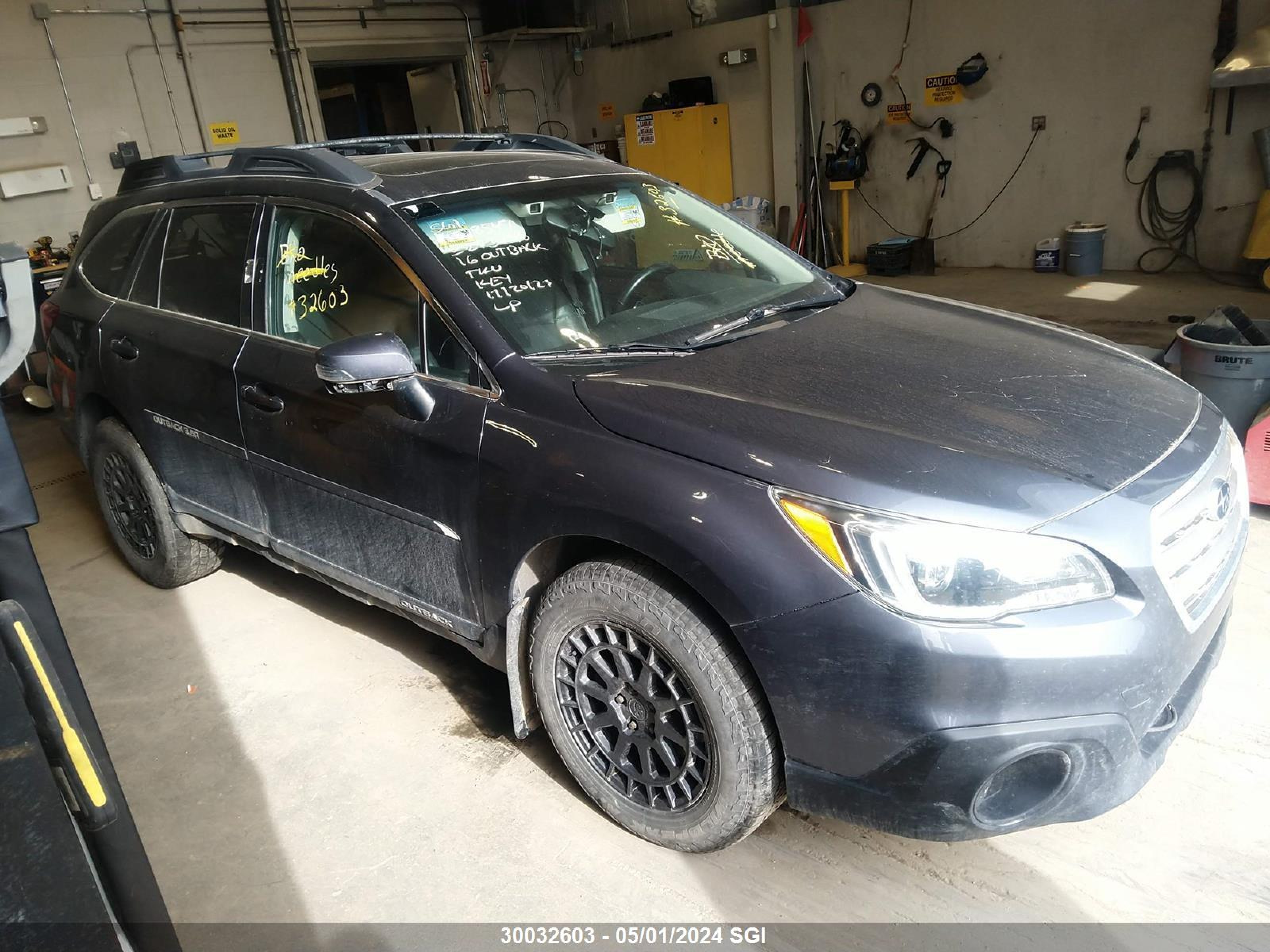 SUBARU OUTBACK 2016 4s4bsfnc1g3273798