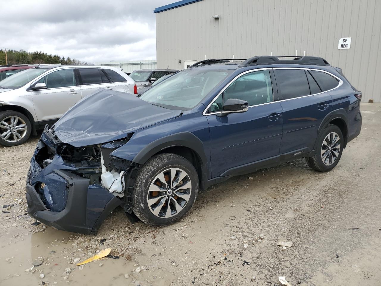 SUBARU OUTBACK 2023 4s4btgnd7p3186953