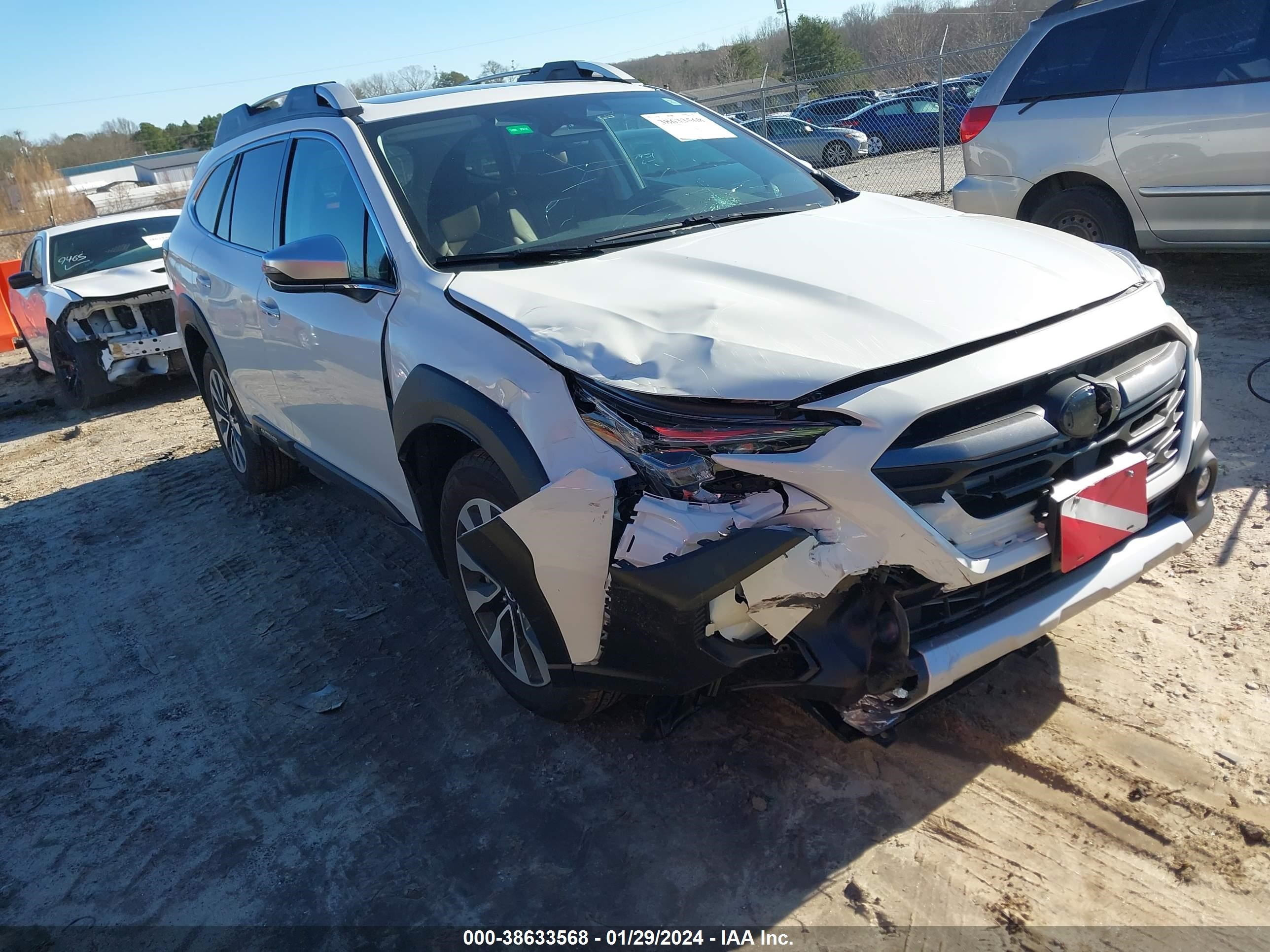 SUBARU OUTBACK 2023 4s4btgpd1r3101900