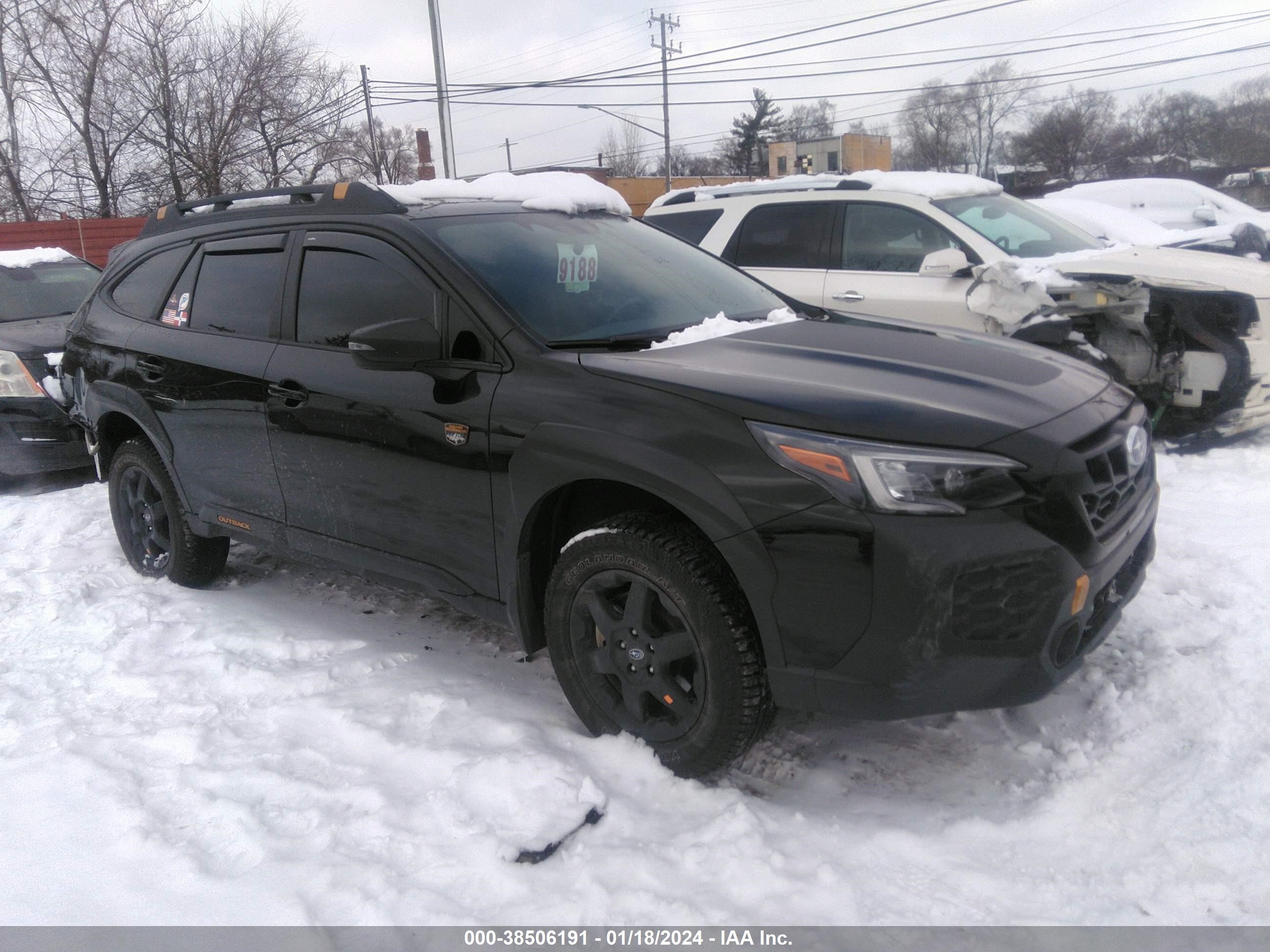 SUBARU OUTBACK 2024 4s4btgud0r3185437