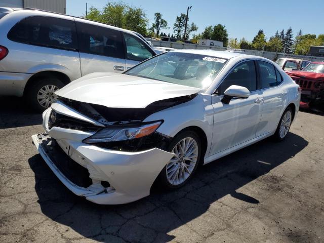 TOYOTA CAMRY 2018 4t1b11hk0ju013774