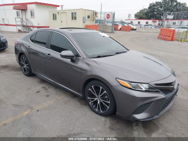 TOYOTA CAMRY 2018 4t1b11hk0ju039730