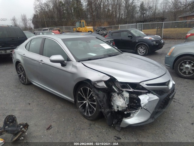 TOYOTA CAMRY 2018 4t1b11hk0ju071819