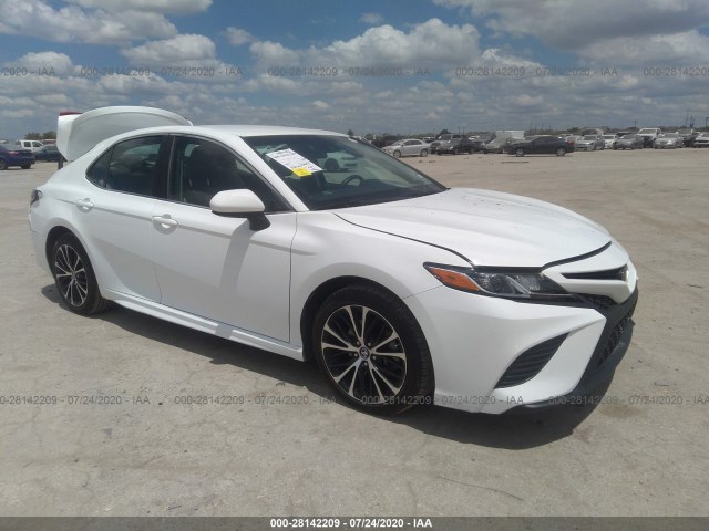 TOYOTA CAMRY 2018 4t1b11hk0ju072291