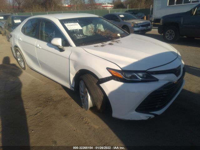 TOYOTA CAMRY 2018 4t1b11hk0ju082772