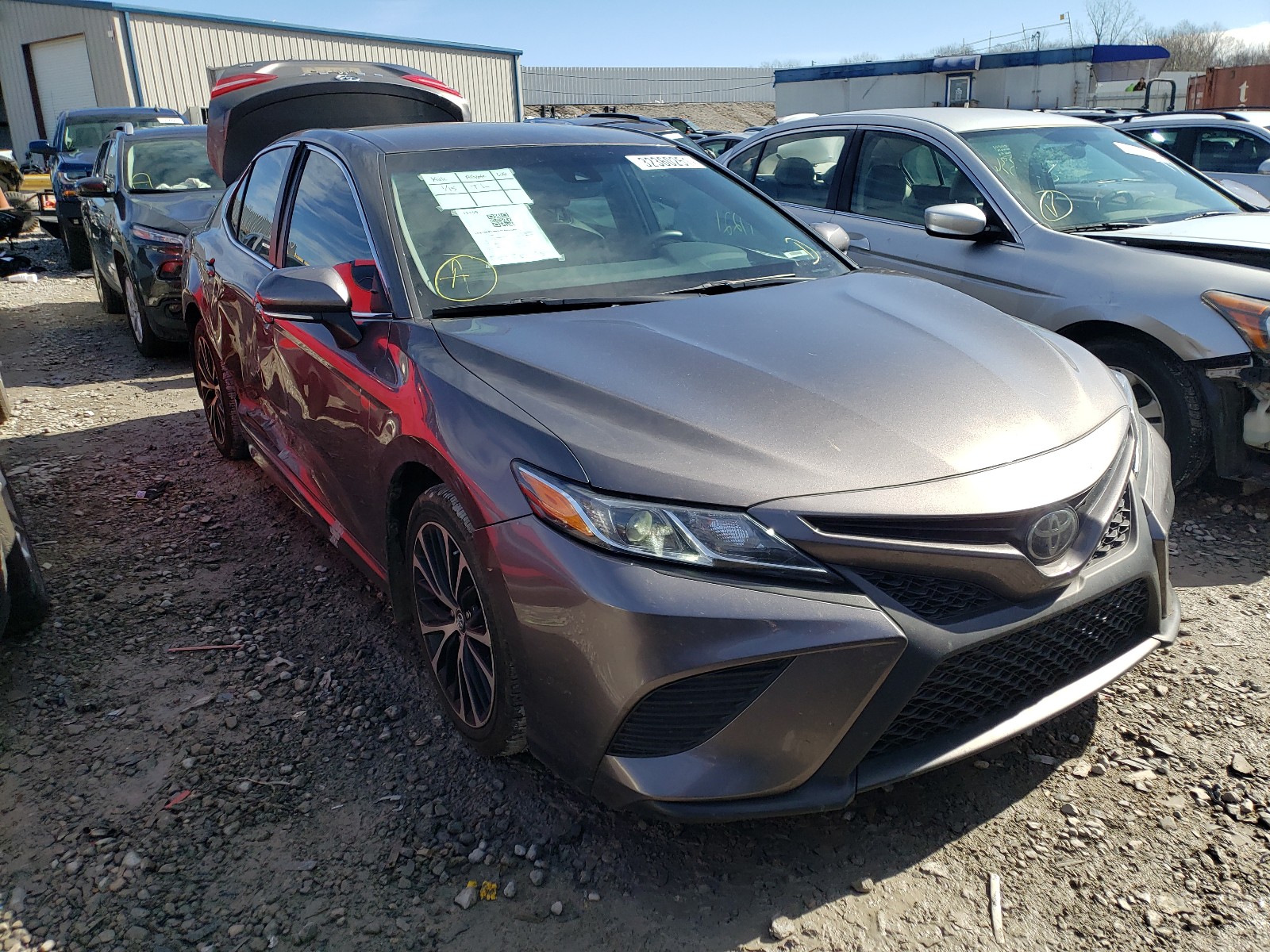 TOYOTA CAMRY L 2018 4t1b11hk0ju083369