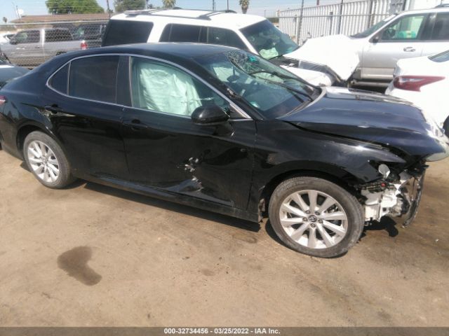 TOYOTA CAMRY 2018 4t1b11hk0ju085235