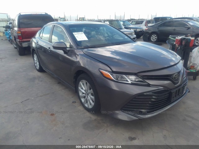 TOYOTA CAMRY 2018 4t1b11hk0ju087227