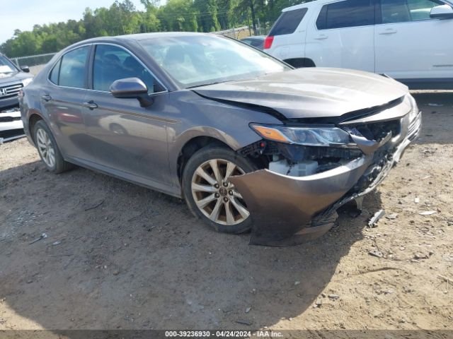 TOYOTA CAMRY 2018 4t1b11hk0ju102180