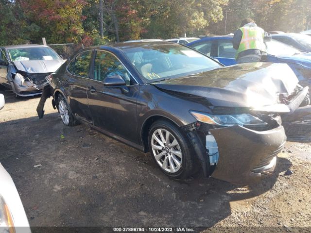 TOYOTA CAMRY 2018 4t1b11hk0ju145448