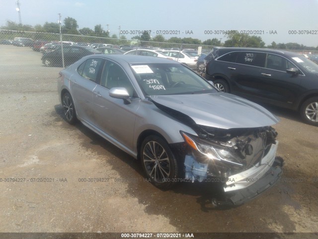 TOYOTA CAMRY 2018 4t1b11hk0ju147555