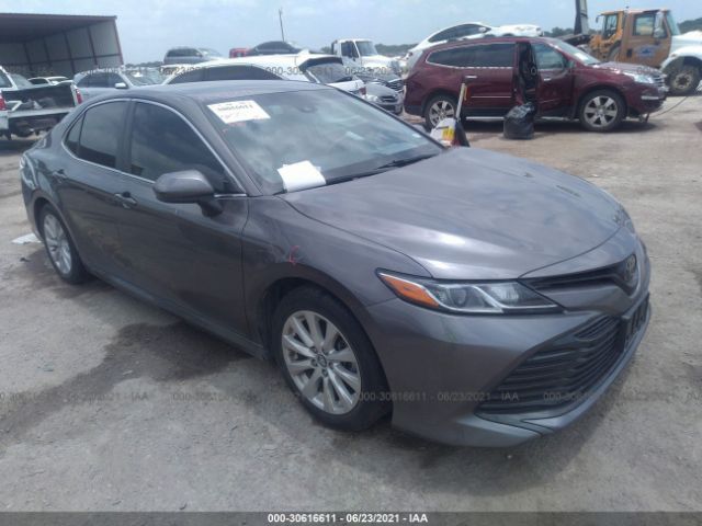 TOYOTA CAMRY 2018 4t1b11hk0ju547194