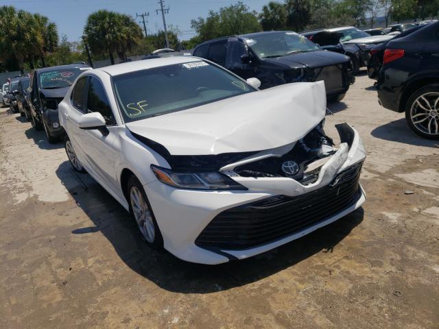 TOYOTA CAMRY 2018 4t1b11hk0ju551231