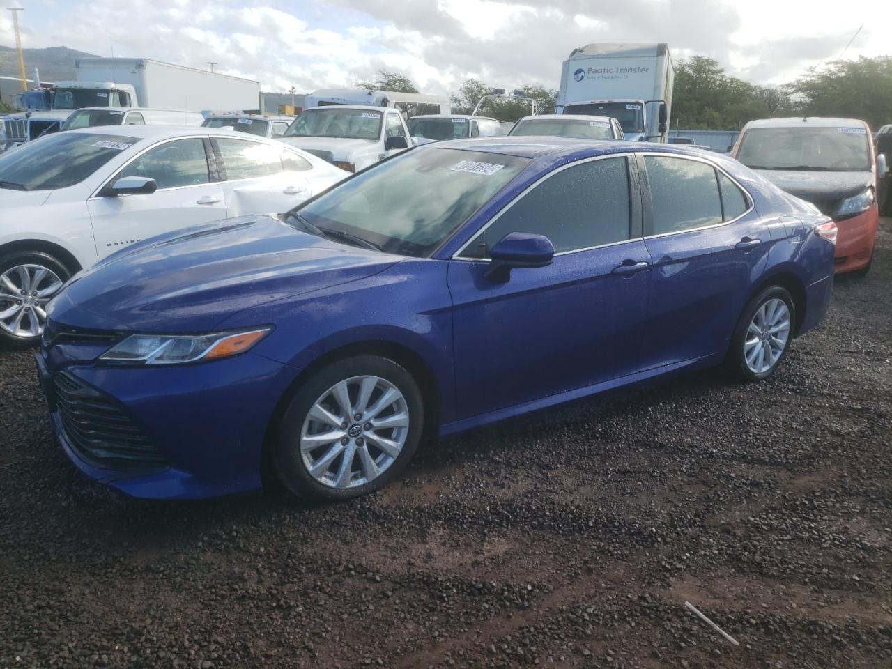 TOYOTA CAMRY 2018 4t1b11hk0ju555005