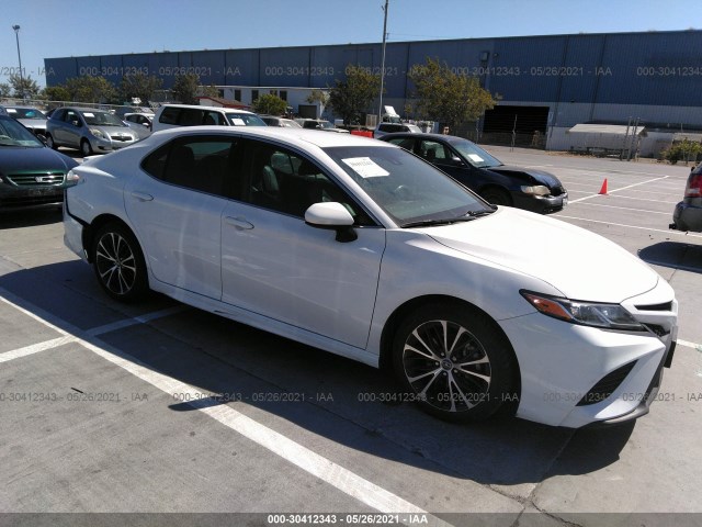 TOYOTA CAMRY 2018 4t1b11hk0ju556297