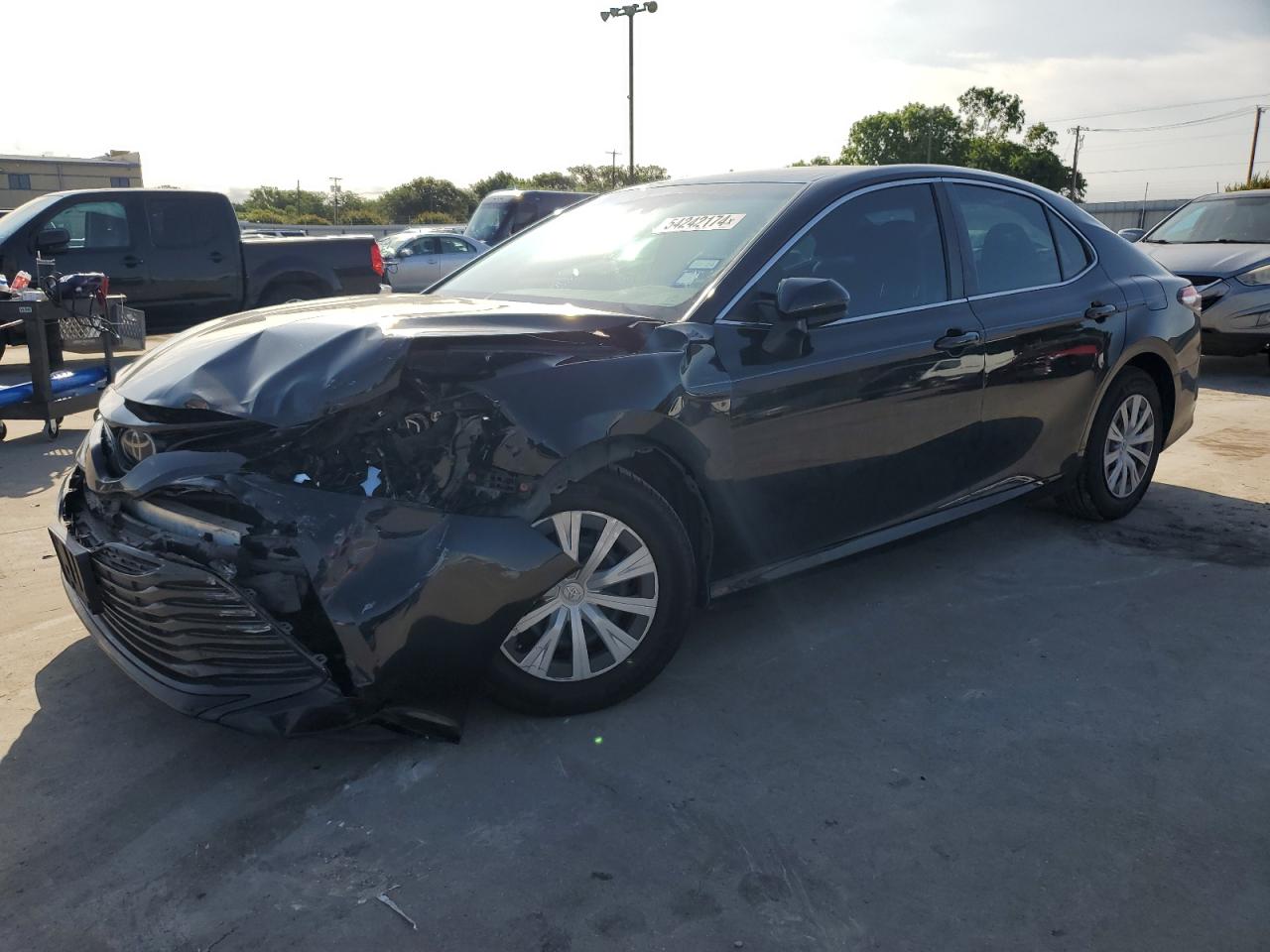 TOYOTA CAMRY 2018 4t1b11hk0ju566375