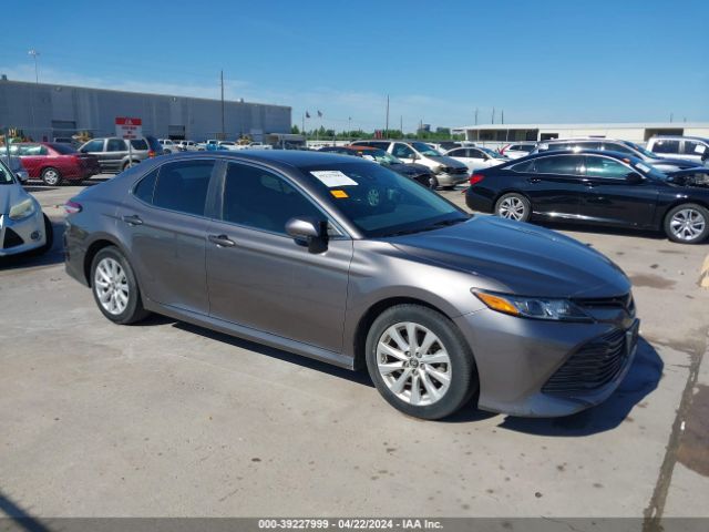 TOYOTA CAMRY 2018 4t1b11hk0ju570135