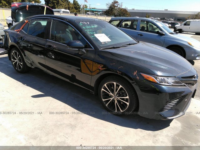 TOYOTA CAMRY 2018 4t1b11hk0ju599540