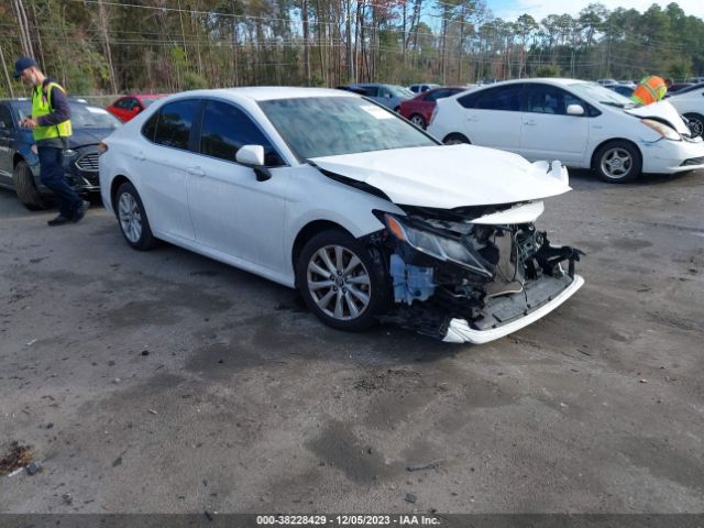 TOYOTA CAMRY 2018 4t1b11hk0ju623772