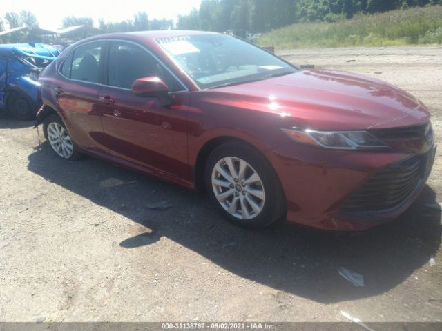 TOYOTA CAMRY 2018 4t1b11hk0ju641740