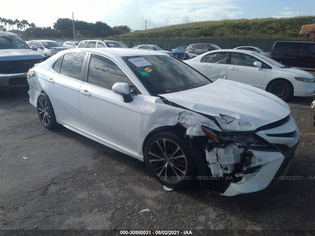 TOYOTA CAMRY 2018 4t1b11hk1ju049876