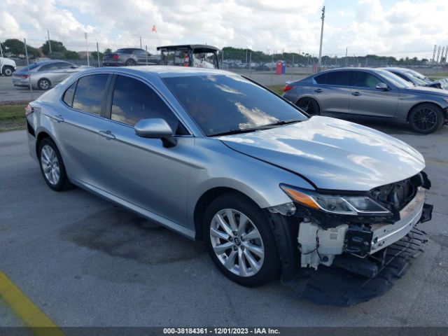 TOYOTA CAMRY 2018 4t1b11hk1ju055211