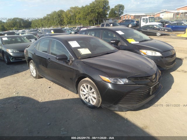 TOYOTA CAMRY 2018 4t1b11hk1ju097345